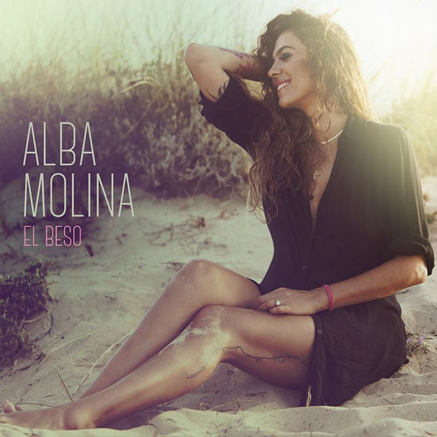 Descargar Alba Molina - El Beso 2020